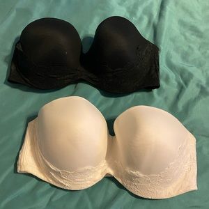 2 Victoria Secret strapless bras.